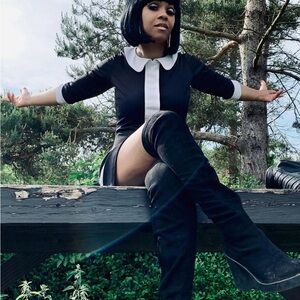 Odyssey 60s Mod Stripe Panel Dress in Black/White
147882